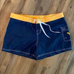 Ladies shorts